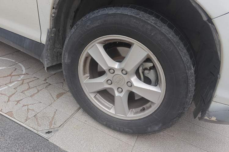 Used BYD S6 2014 1.5TI Manual Luxury 5-Seater