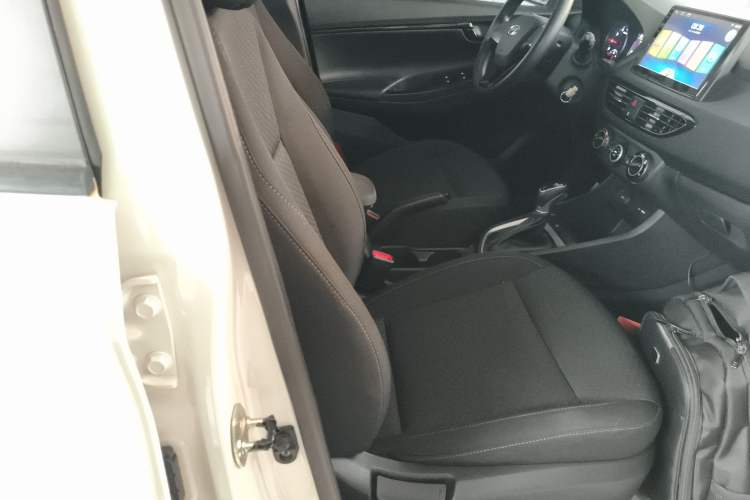 Used Hyundai Celesta 2020 1.6L Automatic GL Enjoyable Edition