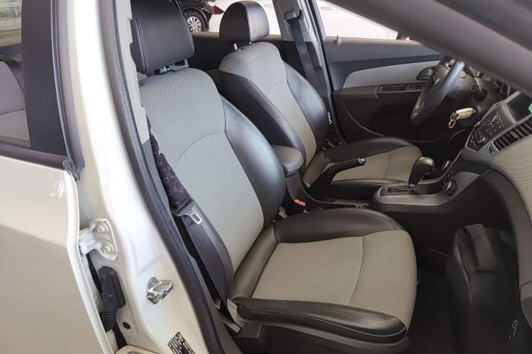 Used Chevrolet Cruze 2013 1.8L SE AT