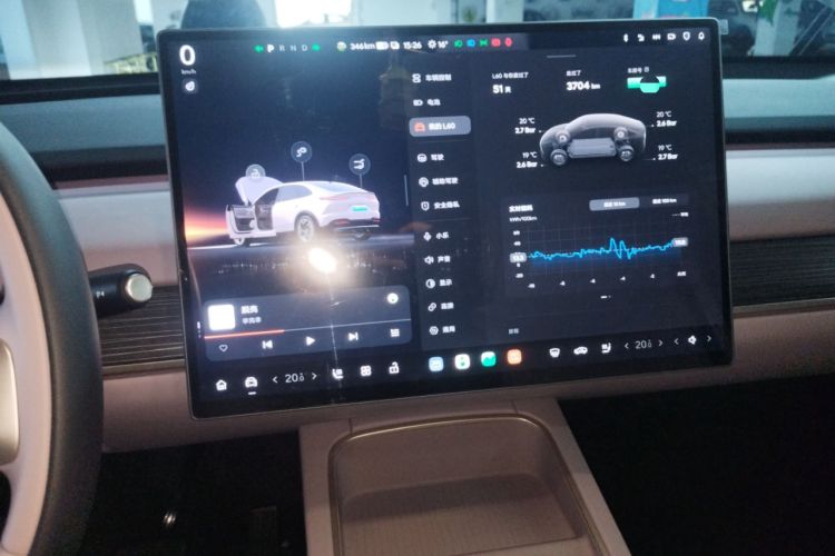 Used ONVO L60 2024 60 kWh Rear-Drive Version