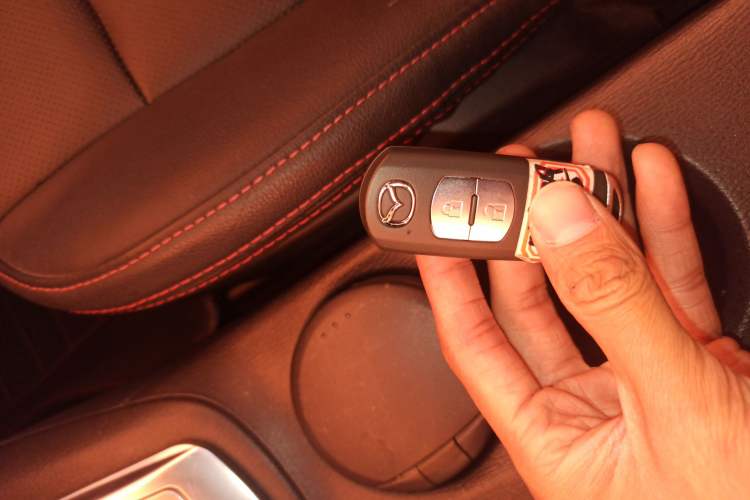 Used Mazda CX-5 2013 2.0L Automatic Two-Wheel Drive Comfort Version
