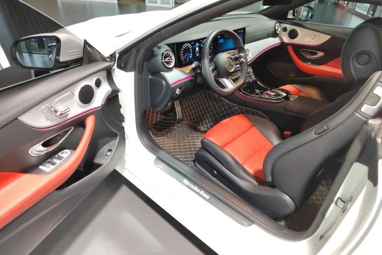 Used Mercedes-Benz E-Class 2021 Facelift E 260 Convertible Coupe