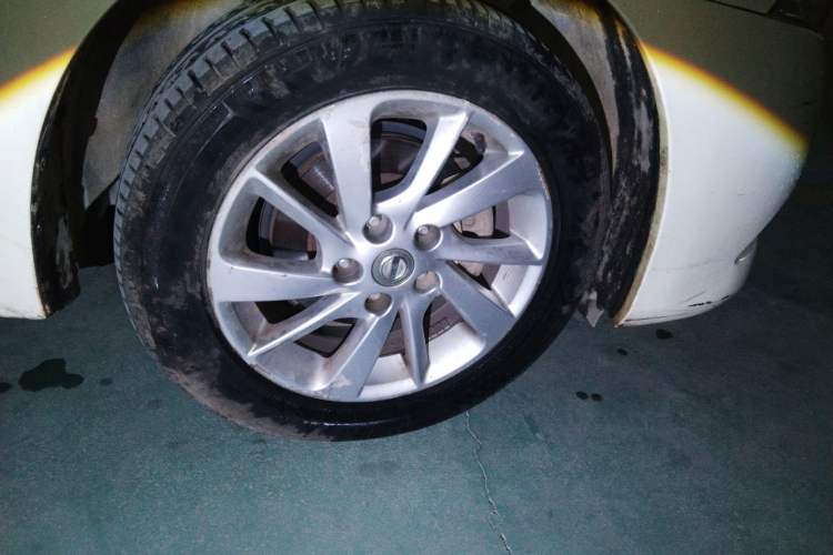Used Nissan Sylphy 2014 1.6XV CVT Deluxe Edition Right Front Wheel Hub