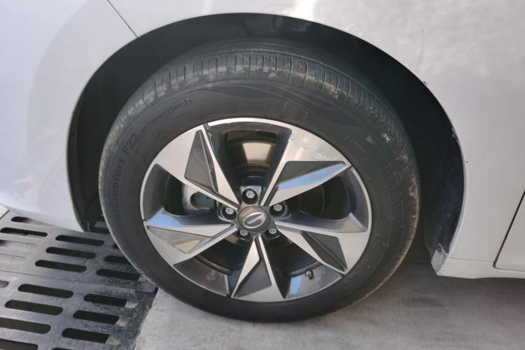 Used GAC Trumpchi M6 2023 PRO 270T DCT Luxury Edition
