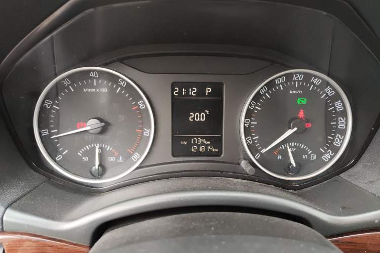 Used Skoda Octavia 2013 1.6L Automatic Yijun Edition Instrument Cluster