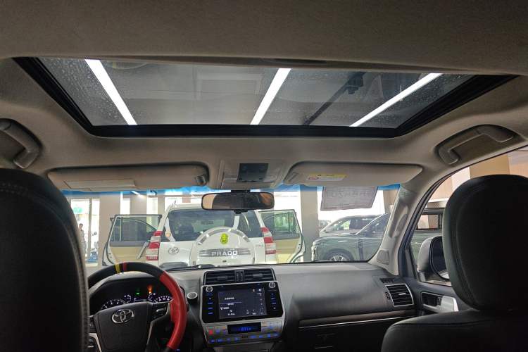 Used Toyota Prado 2019 3.5L Automatic TX-L Deluxe Edition with Rear-Mounted Spare Tire
