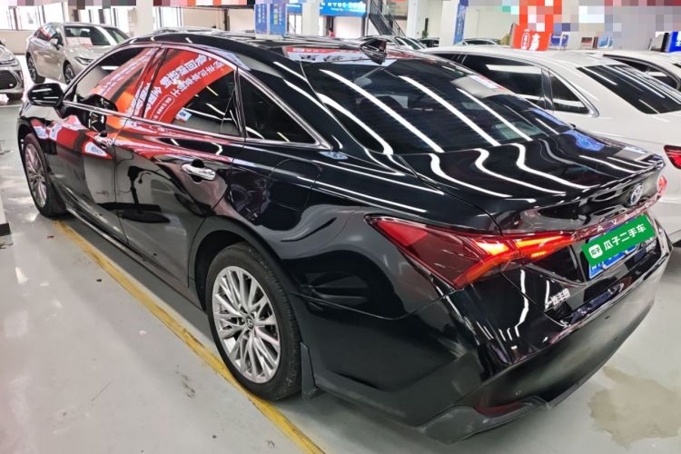 Used Toyota Avalon 2022 Dual-Engine 2.5L XLE Premium Edition