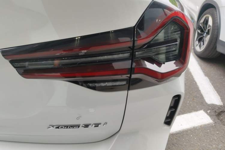 Used BMW X3 2022 Second Facelift xDrive30i Leading Edition M Night Sky Package Right Rear Taillight