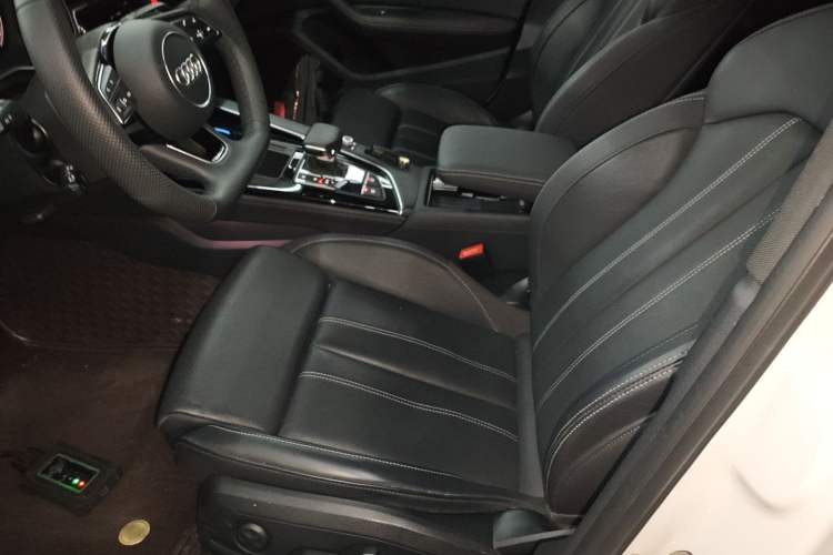 Used Audi A4L 2024 40 TFSI Luxury Dynamic Edition
