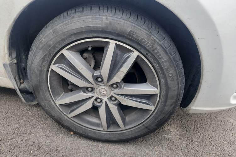 Used Changan Eado 2015 1.6L Manual Luxury Model China V Standard
