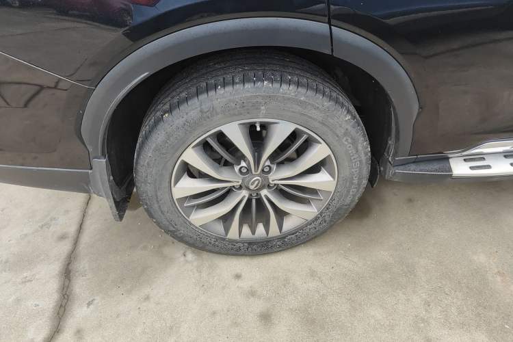 Used GAC Trumpchi GS8 2017 320T Two-Wheel Drive Luxury Smart Connectivity Version (7 Seats) Right Rear Wheel Hub