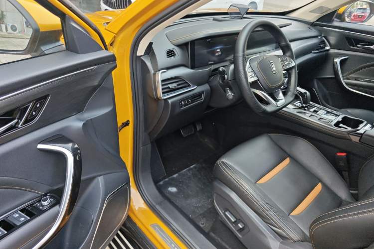 Used Bestune T77 2020 PRO 280 TID Automatic Prestige Model Driver Seat