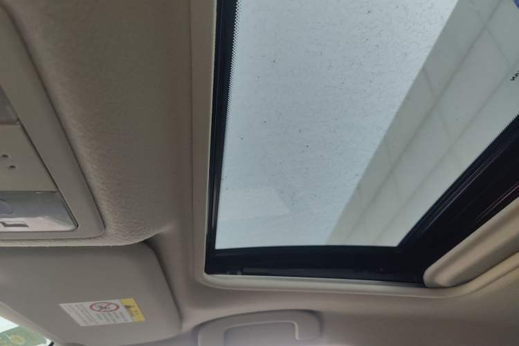 Used Nissan Tiida 2021 1.6L CVT Cool Edition
