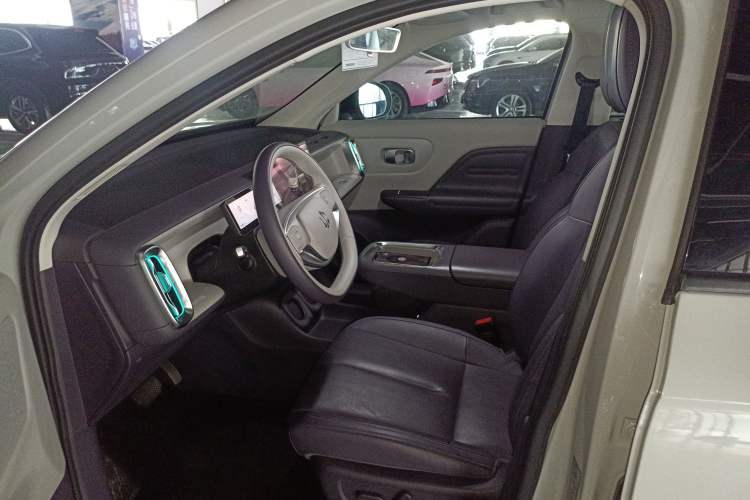 Used Leapmotor B10 2025 510 LiDAR Version Left Front Seat