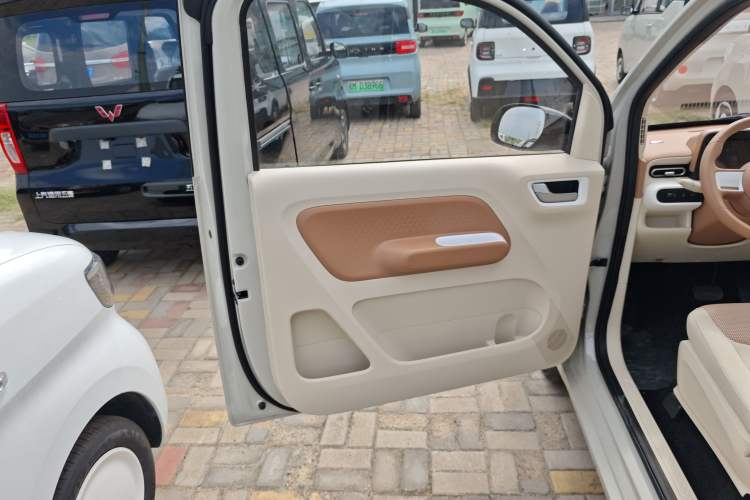 Used Wuling Hongguang MINIEV 2024 3rd Generation 215km Youth Edition