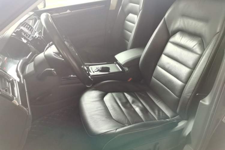 Used Volkswagen Phideon 2018 Revised Version 380TSI Two-Wheel Drive Business Edition