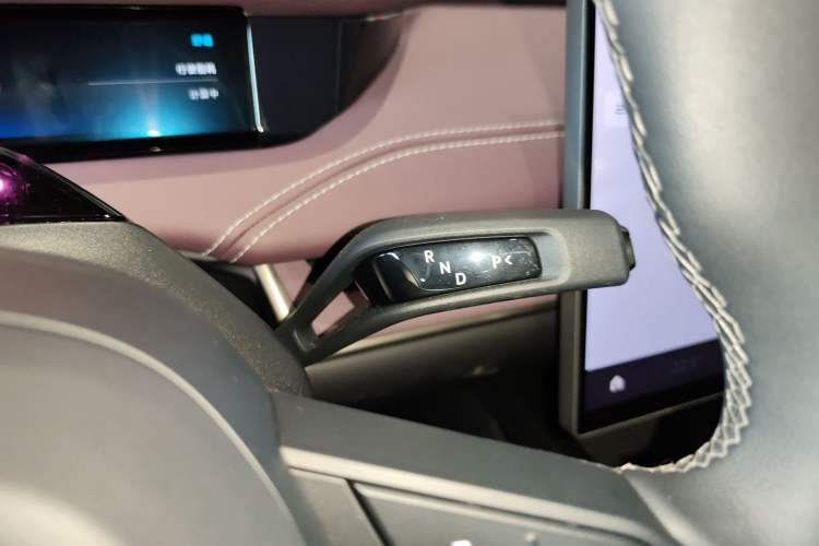 Used Xiaomi Auto SU7 2024 Rear-Drive Long-Range Intelligent Driving Version