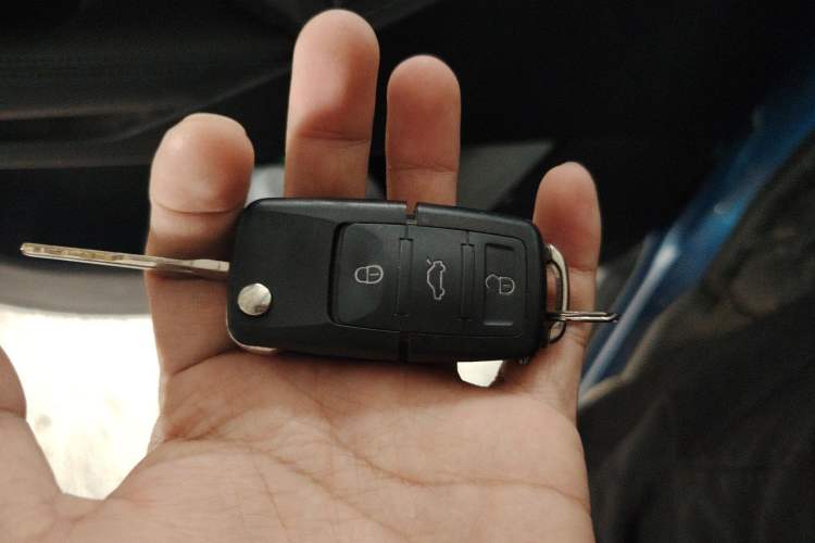 Used Foton Tunland 2018 2.4L E5 Two-Wheel Drive Elite Version Long Wheelbase 4G69S4M
