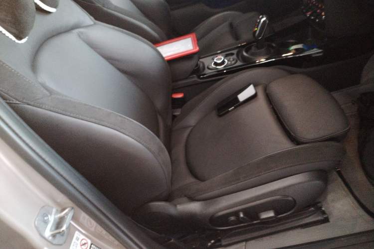 Used MINI Clubman 2023 Refresh 1.5T COOPER Connoisseur