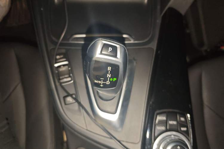 Used BMW 3 Series 2016 320Li Fashion Model
