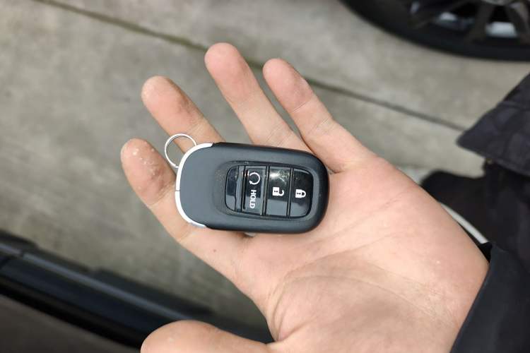 Used Honda CR-V 2023 2.0L eHEV Two-Wheel Drive Smart Edition