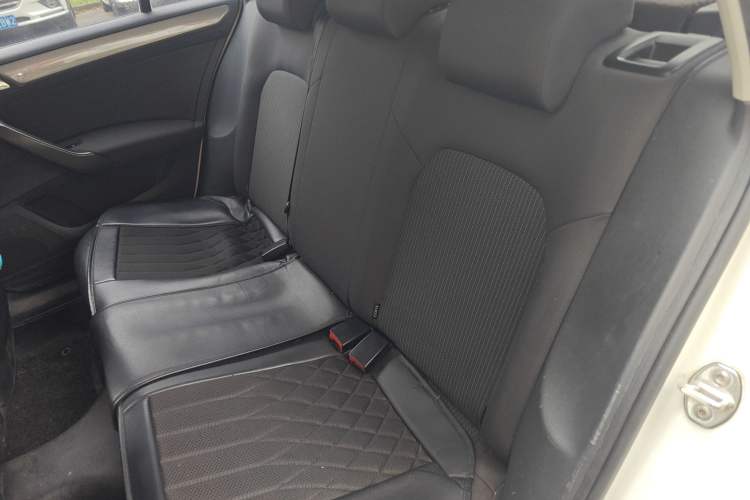 Used Volkswagen Santana 2017 HaoNa 1.4L Manual Fashion Edition
