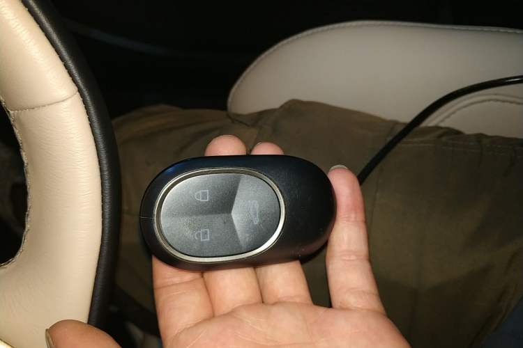 Used Nio ET5 2022 75 kWh Vehicle Key