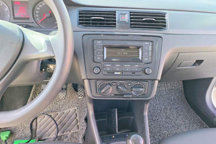 Used Volkswagen Santana 2021 1.5L Manual Fashion Edition