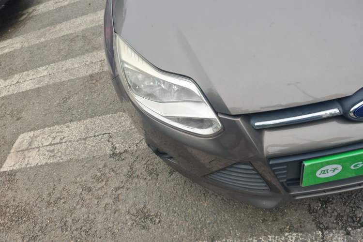 Used Ford Focus 2012 Sedan 1.6L Automatic Comfort Model
