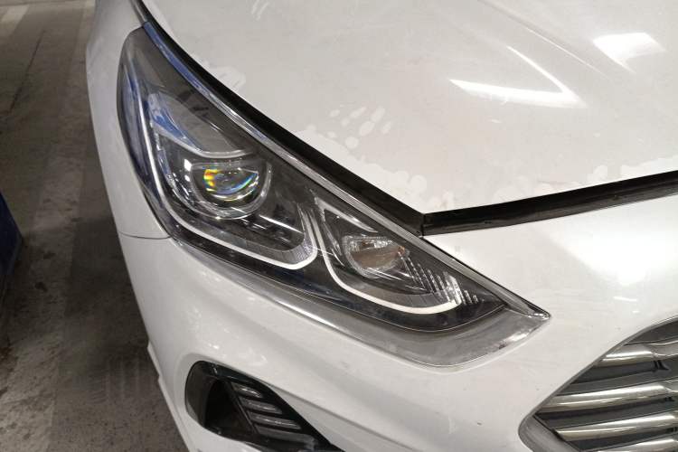 Used Hyundai Sonata Plug-in Hybrid 2018 2.0 PHS Smart Connect Version China VI Standard
