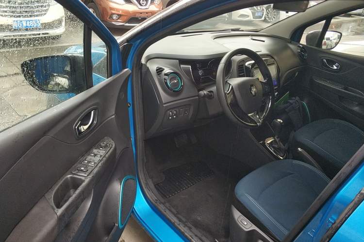 Used Renault Captur 2015 1.2T Automatic Comfort First Edition