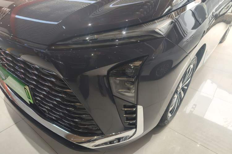 Used Buick GL8 New Energy 2026 Model Lu Zun Luxury Edition Left Front Headlight