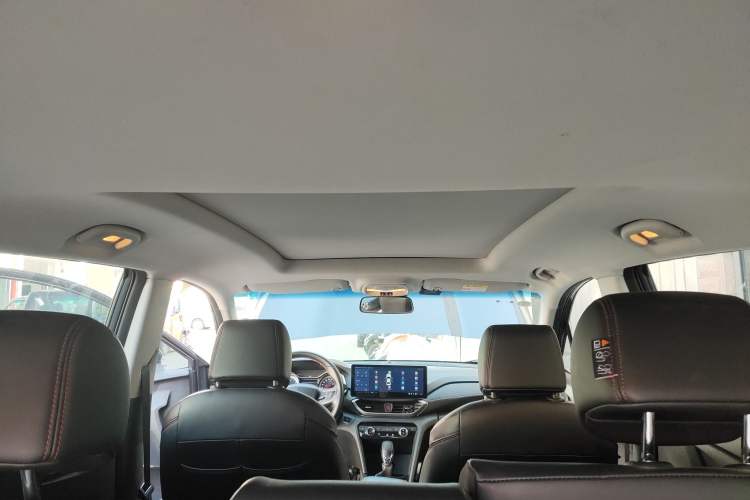 Used Chevrolet Orlando 2020 Light Hybrid Redline 530T Automatic Enjoyment Edition (5+2 Models)