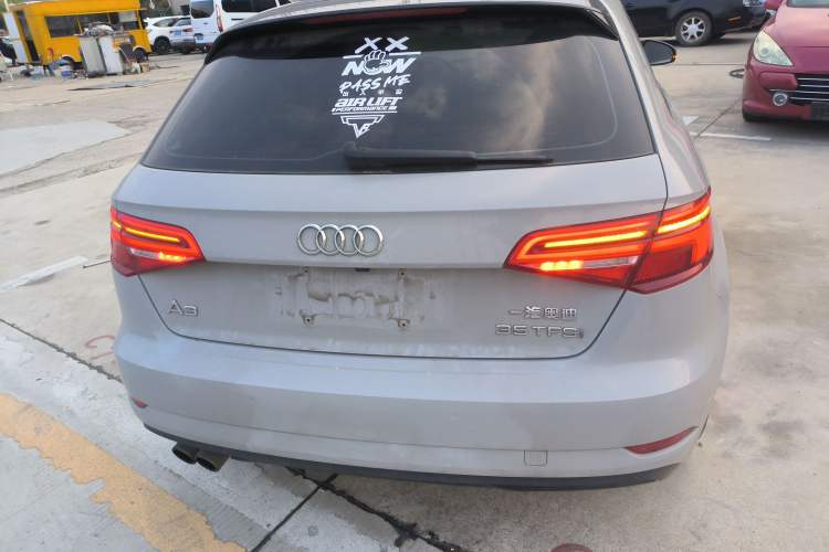 Used Audi A3 2018 30th Anniversary Edition Sportback 35 TFSI Ambition Model
