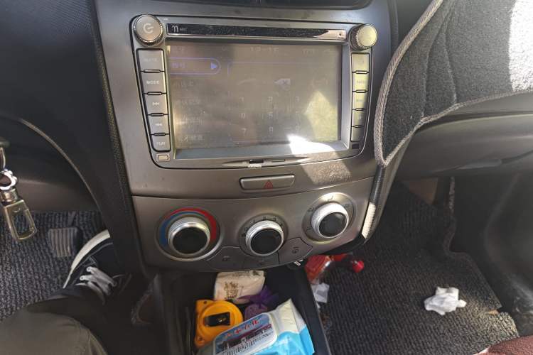 Used Chevrolet Sail 2013 Sedan 1.4L Manual Ideal Happiness Edition
