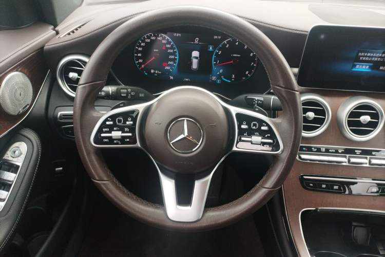 Used Mercedes-Benz GLC 2022 Refreshed GLC 300 L 4MATIC Dynamic Edition