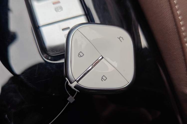 Used Wuling Bingo 2023 410 km Lingxi Deluxe Edition