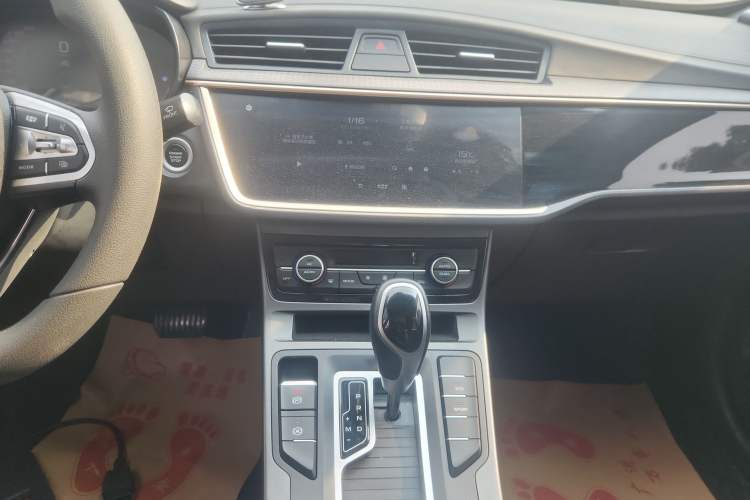 Used Geely Auto Emgrand GL 2021 UP 1.4T CVT Leading Edition
