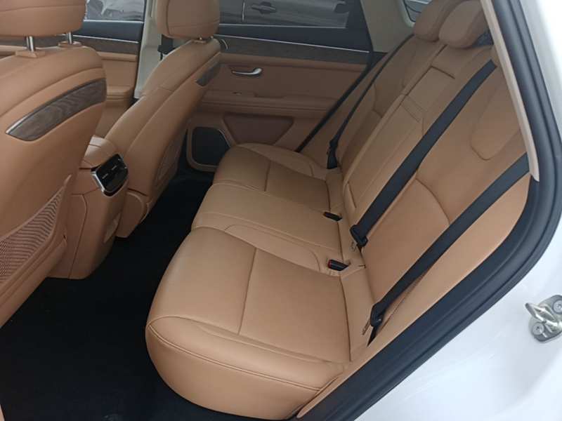 Used Hima AITO M5 2022 Extended-Range Four-Wheel Drive Ultimate Edition — 16