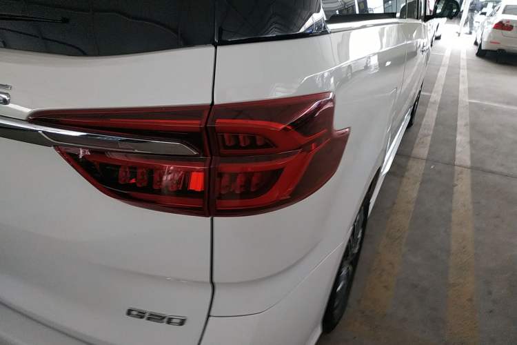 Used SAIC MAXUS G20 2020 2.0T Gasoline Automatic ZhiZun Edition