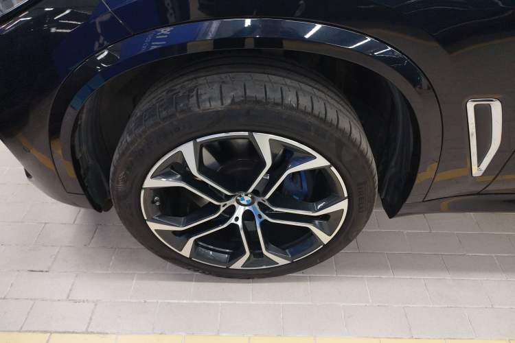 Used BMW X5 2022 Restyled xDrive 40Li Luxury Edition M Sport Package