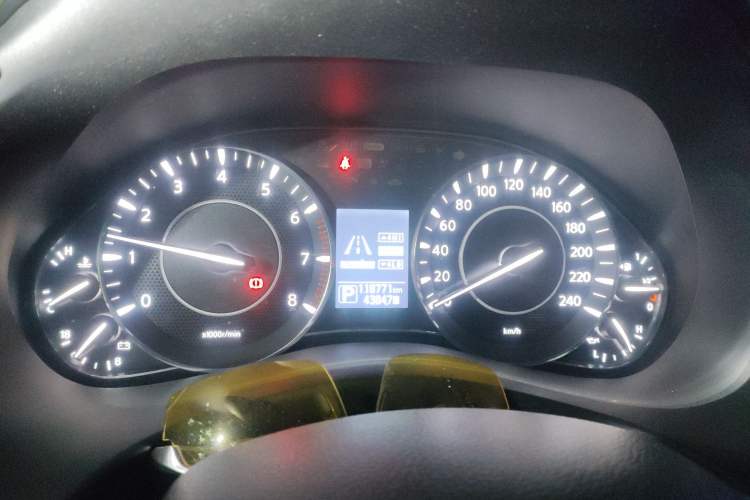 Used Nissan Patrol  Instrument Cluster