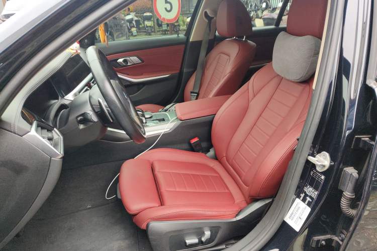 Used BMW 3 Series 2021 Second Facelift 325i M Sport Night Edition Package
