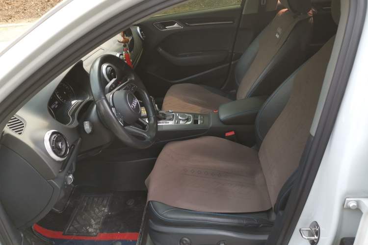 Used Audi A3 2017 Limousine 35 TFSI Fashion Model
