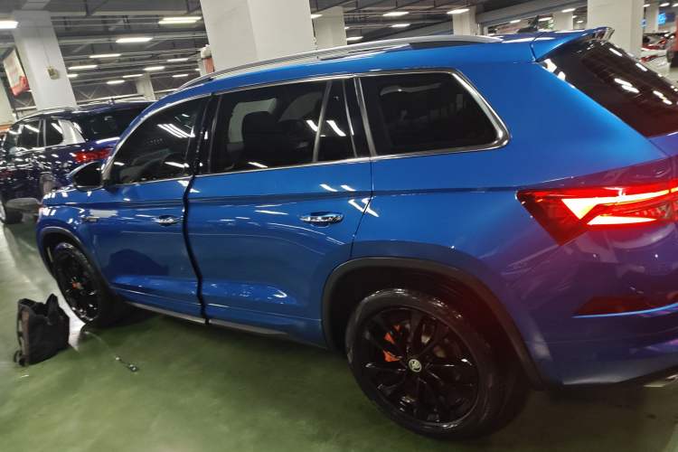 Used Skoda Kodiaq 2022 TSI330 7-Seater Two-Wheel-Drive Luxury Edition
