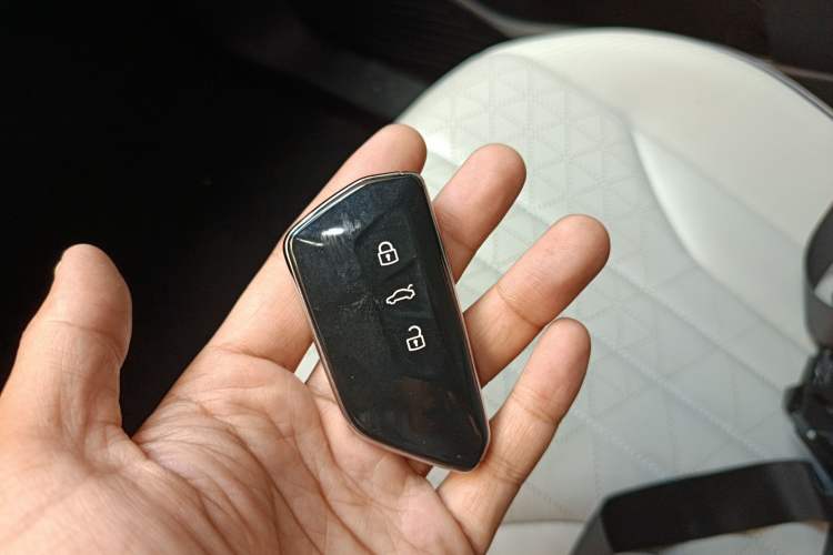 Used Volkswagen ID.6 X 2022 Smart Enjoyment Long-Range Edition