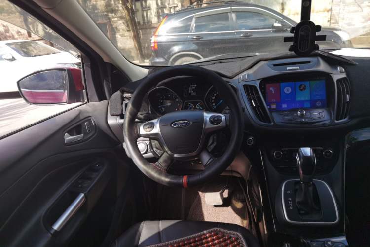 Used Ford Kuga 2013 2.0L GTDi Four-Wheel-Drive Sport Model