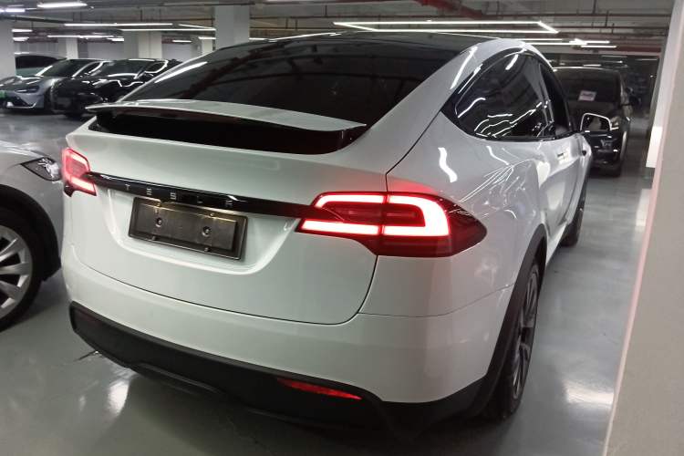 Used Tesla Model X 2023 Dual-Motor All-Wheel-Drive Version
