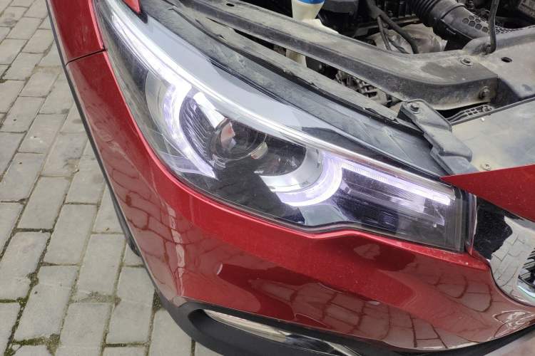 Used MG ZS 2018 1.5L Automatic Luxury Edition China V Standard Right Front Headlight