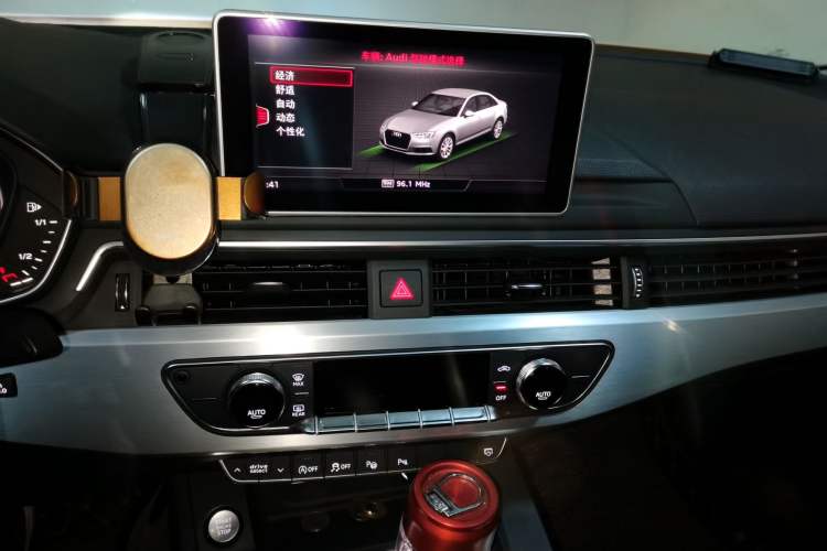 Used Audi A4L 2019 40 TFSI Fashion Edition China VI Emission Standard